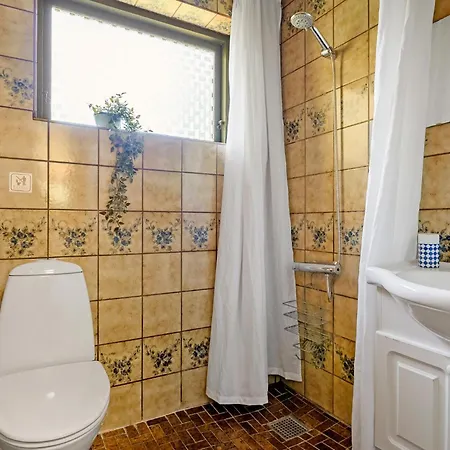 3 Bedroom Beautiful Home In Farso 펜션